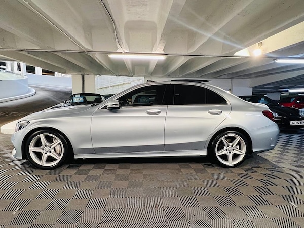 Used Mercedes-Benz C-Class 2016 for sale - 75635433: Photo 2