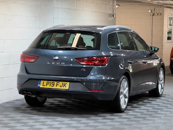 Used SEAT Leon 2019 for sale - 78661771: Photo