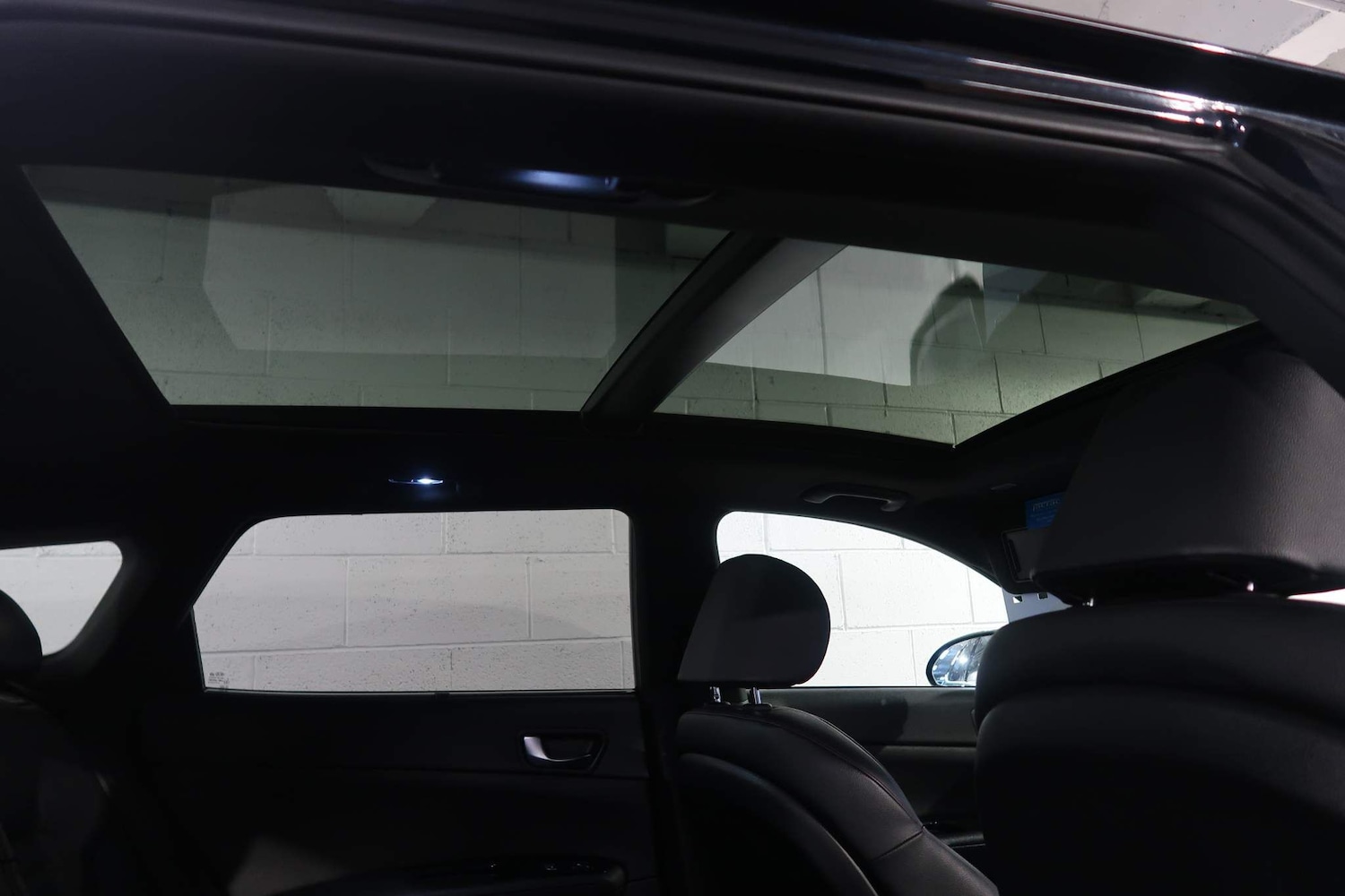 Used Kia Optima 2018 for sale - 76990823: Photo 13