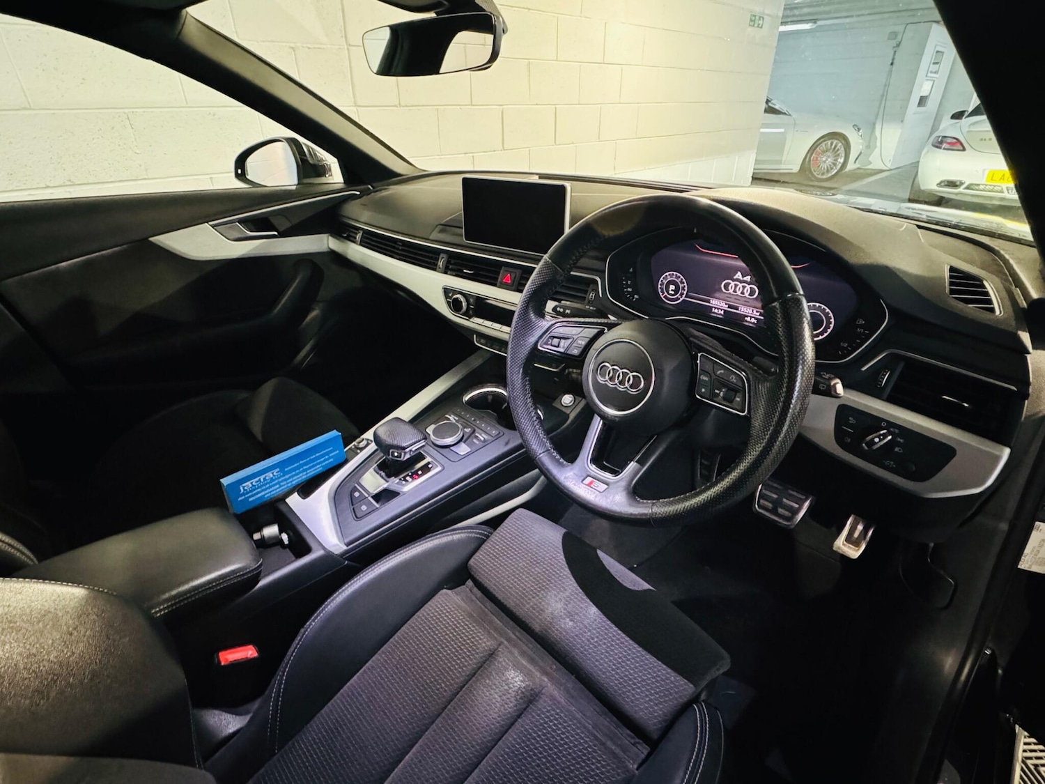 Used Audi A4 2018 for sale - 76606905: Photo 8