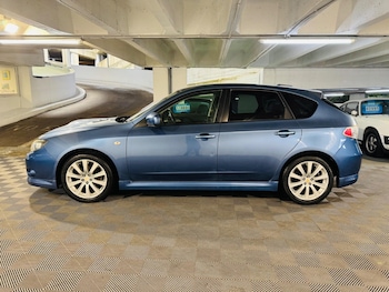 Used Subaru Impreza 2010 for sale - 76002326: Photo 2