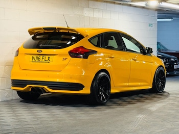 Used Ford Focus 2016 for sale - 76988025: Photo