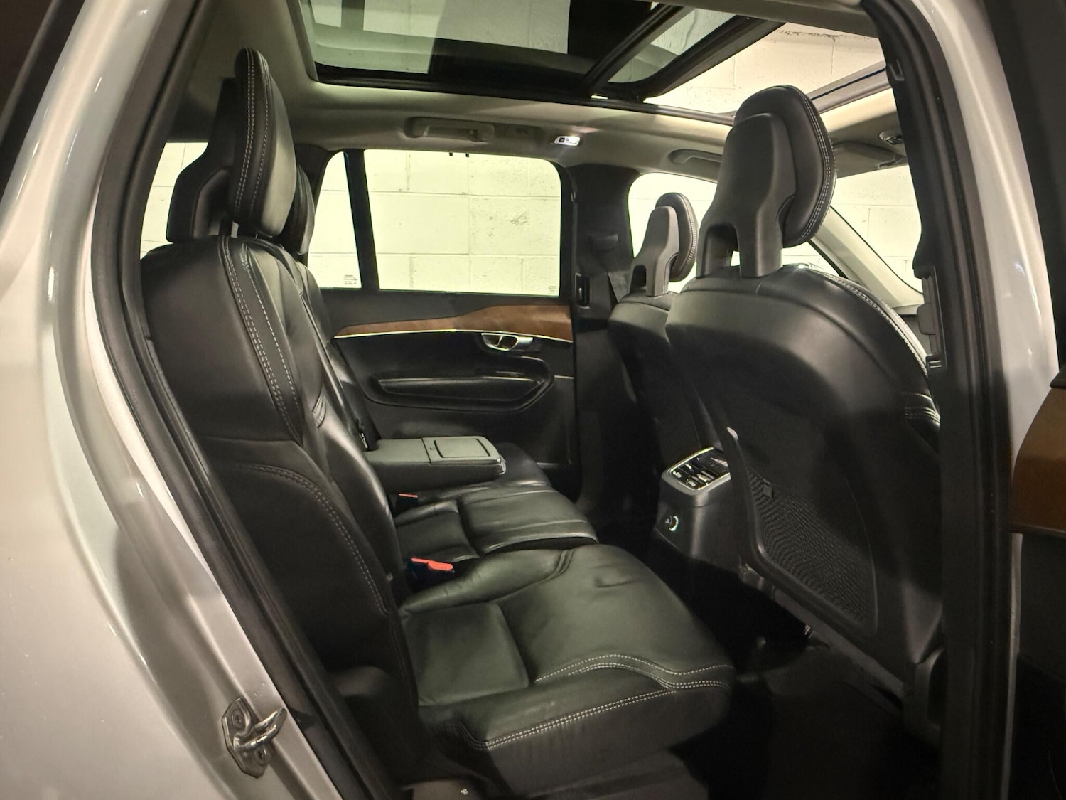 Used Volvo XC90 2017 for sale - 77191492: Photo 12