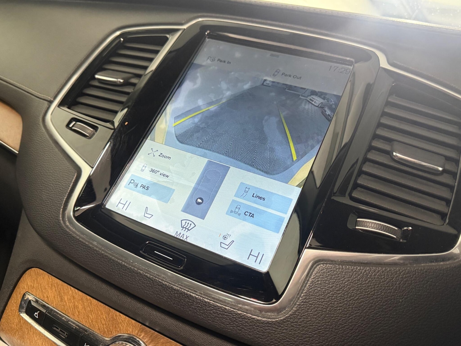 Used Volvo XC90 2017 for sale - 77191492: Photo 15