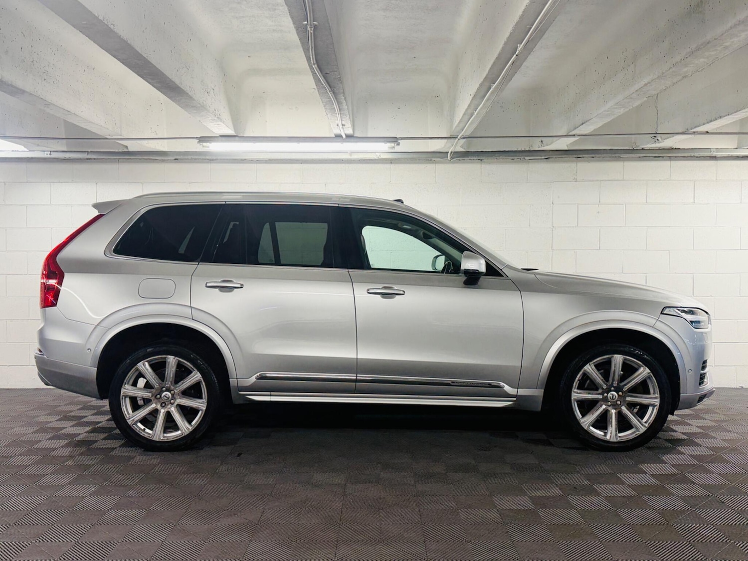 Used Volvo XC90 2017 for sale - 77191492: Photo 5