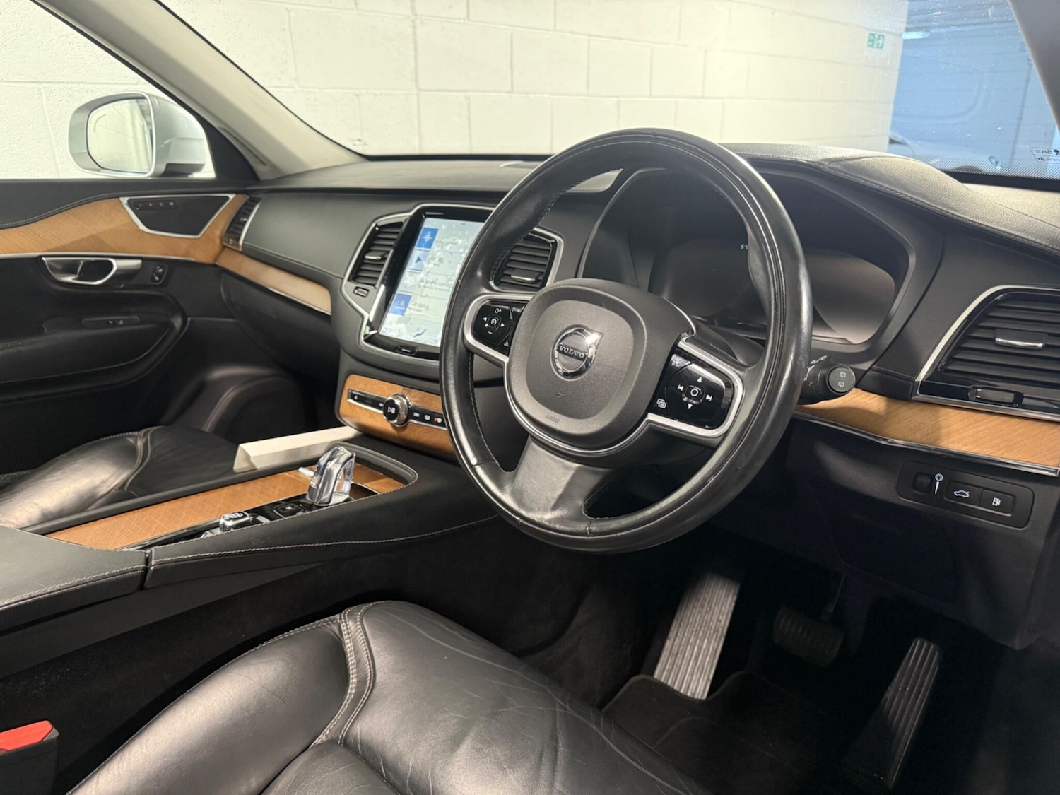 Used Volvo XC90 2017 for sale - 77191492: Photo 9