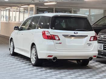 Used Subaru Exiga 2010 for sale - 79767144: Photo