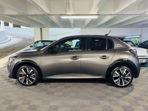 Used Peugeot 208 2022 for sale - 74509459: Photo 2