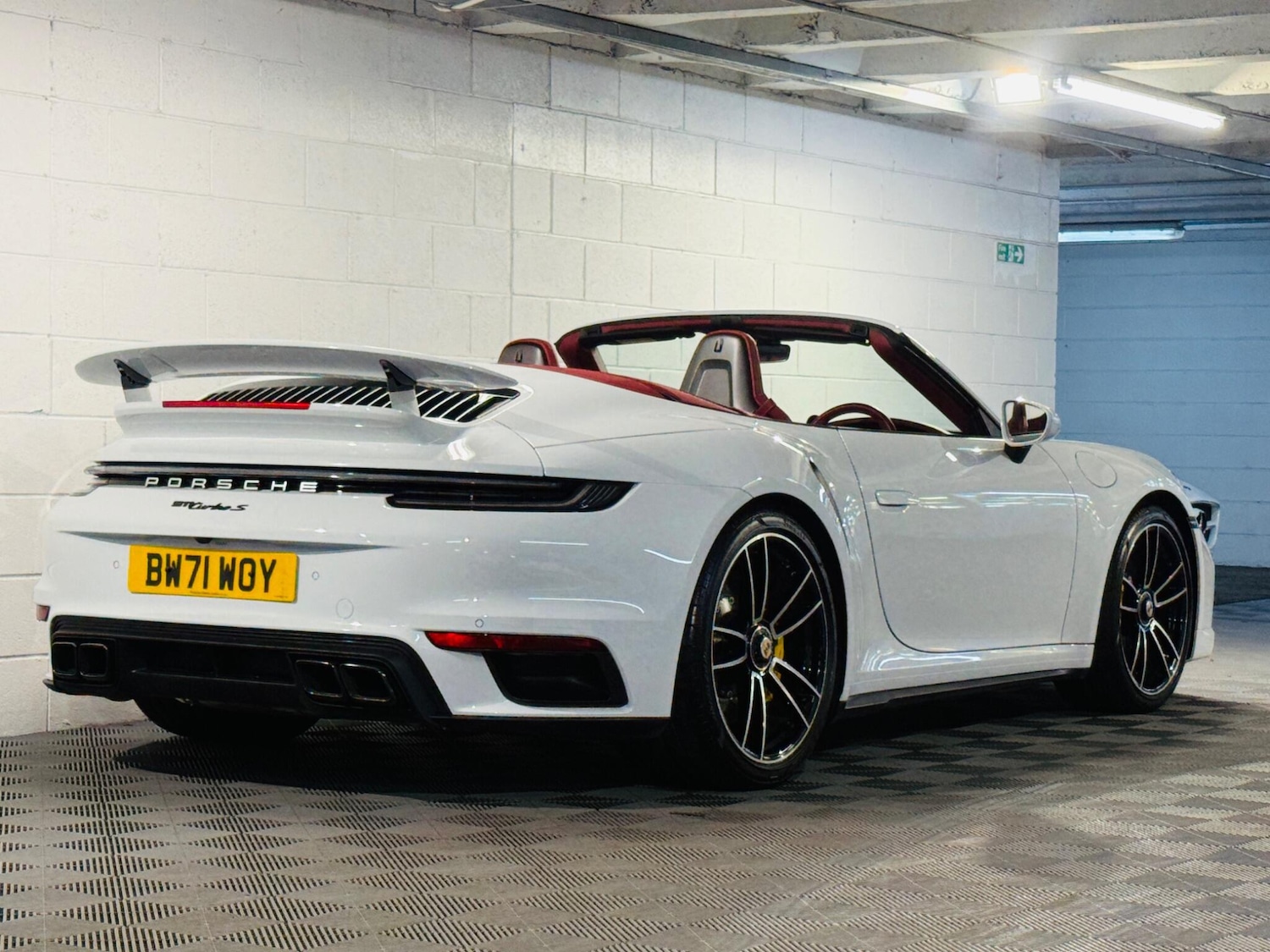 Used Porsche 911 2021 for sale - 76990939: Photo 4