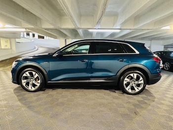Used Audi e-tron 2019 for sale - 76349726: Photo