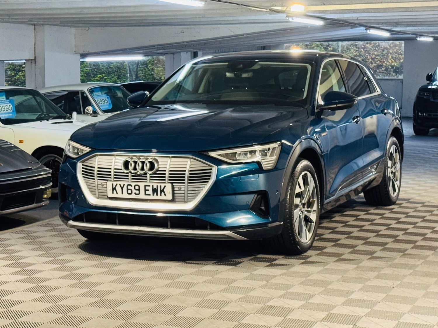Used Audi e-tron 2019 for sale - 76349726: Photo 6