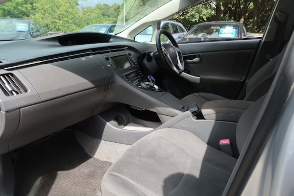 Used Toyota Prius 2016 for sale - 74700947: Photo 10