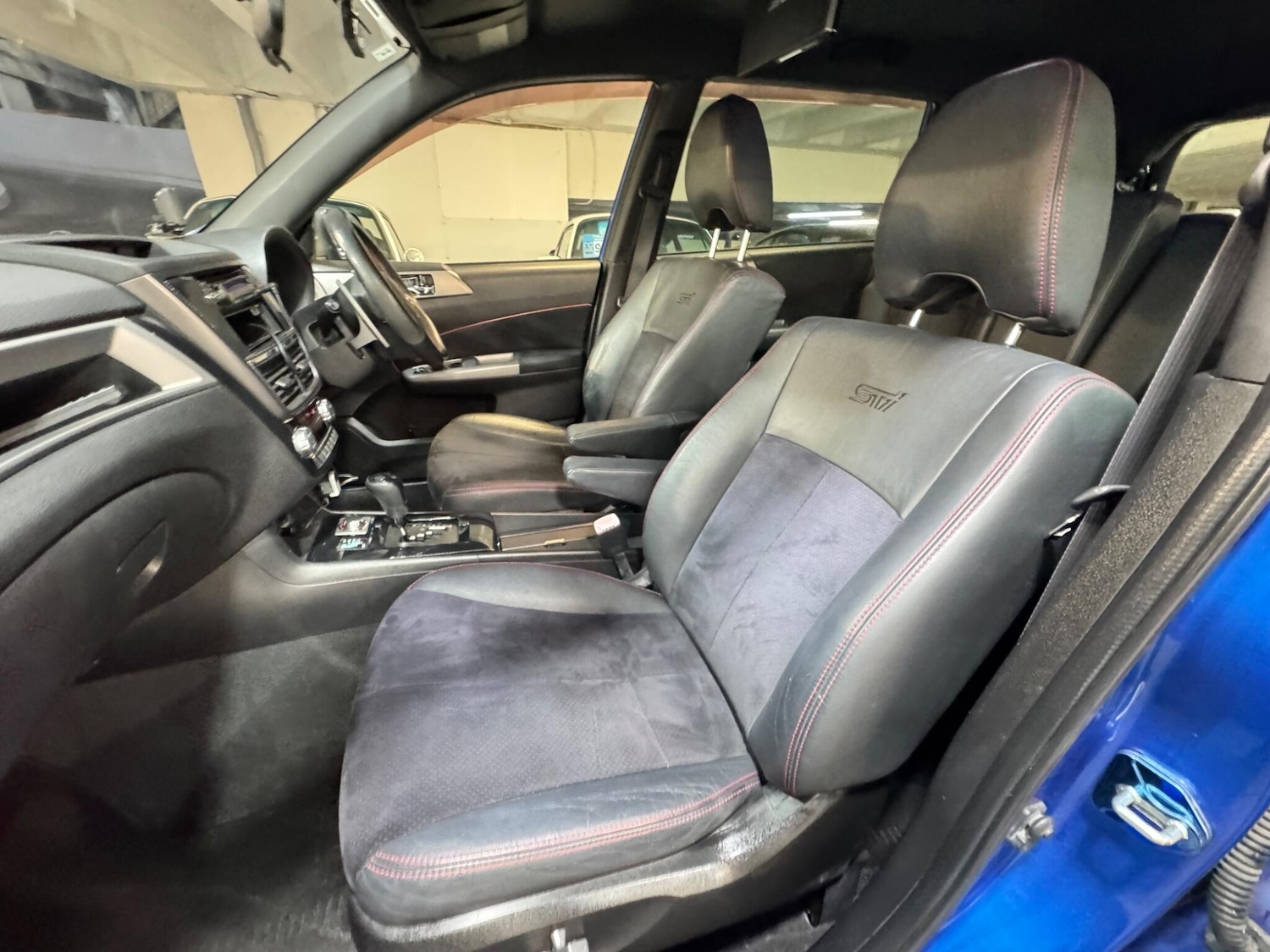 Used Subaru Exiga for sale - 77351996: Photo 7