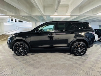 Used Land Rover Discovery Sport 2015 for sale - 75577133: Photo