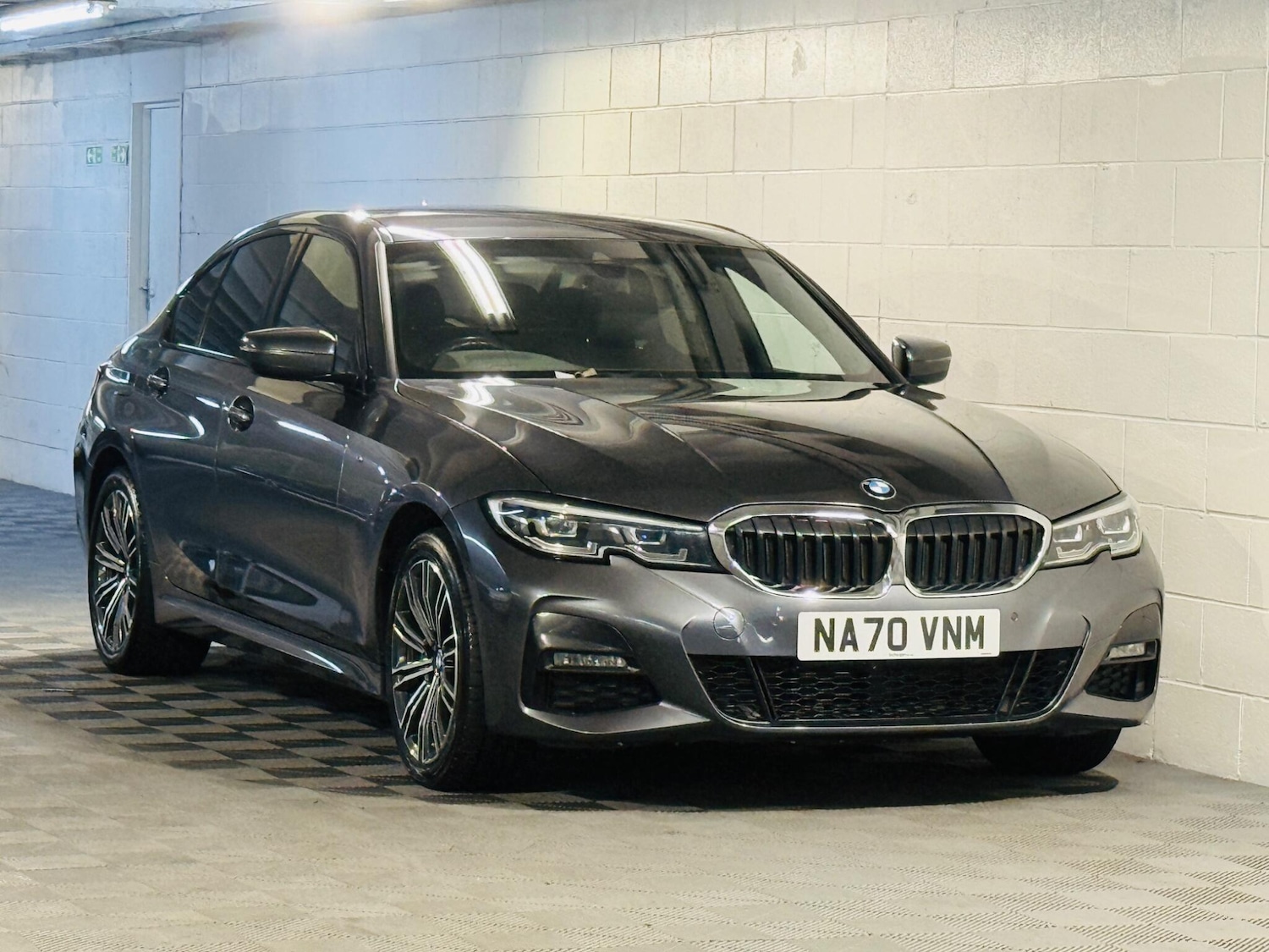 Used BMW 3 Series 2020 for sale - 76153114: Photo 1