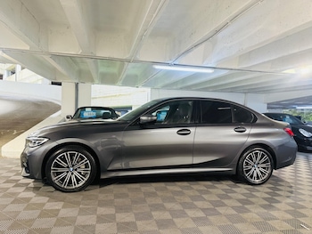 Used BMW 3 Series 2020 for sale - 76153114: Photo 2