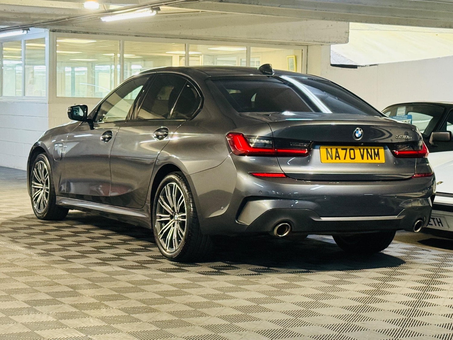 Used BMW 3 Series 2020 for sale - 76153114: Photo 3