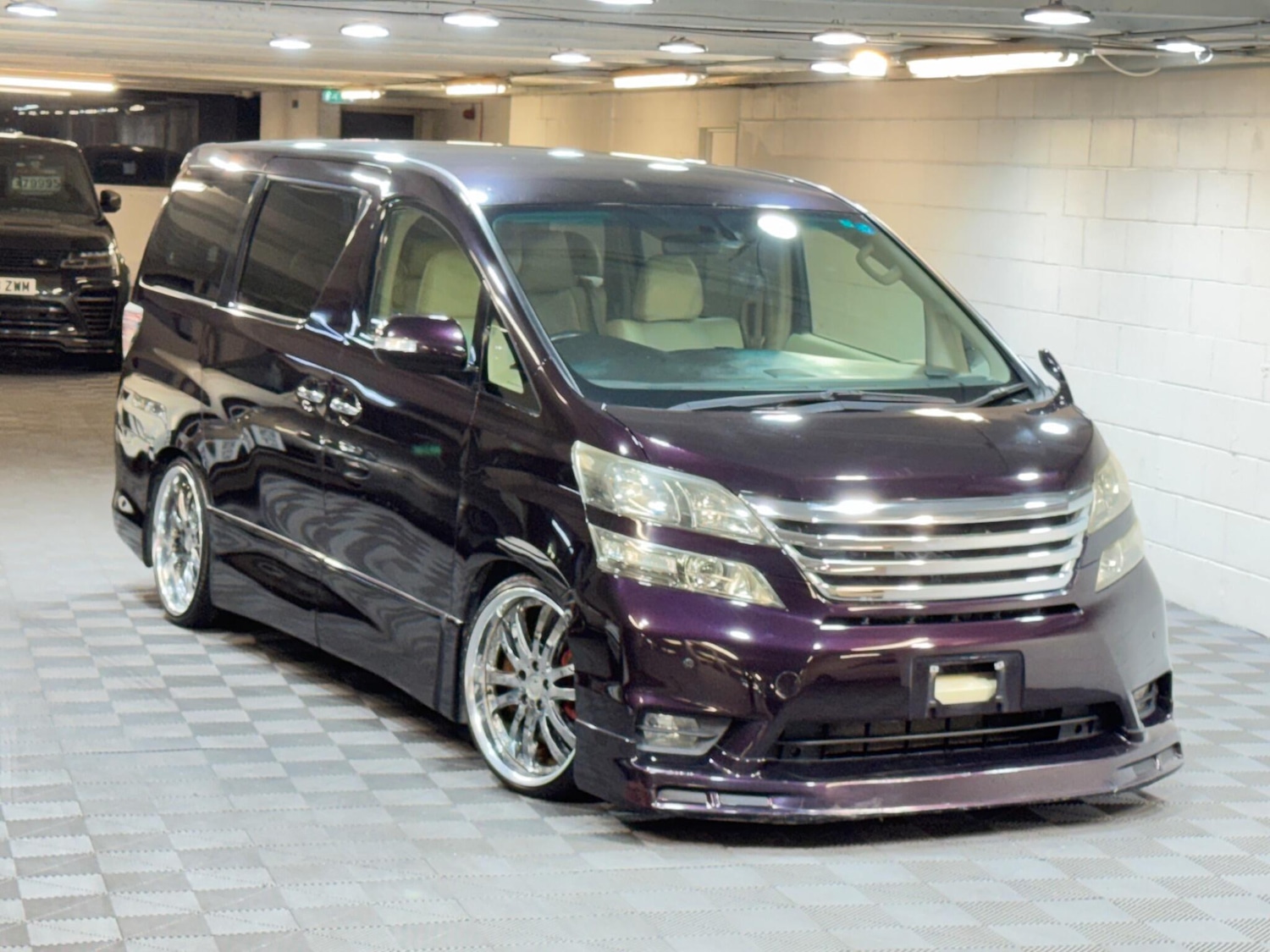 Used Toyota Vellfire for sale - 77351720: Photo 14