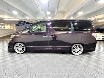 Used Toyota Vellfire 2008 for sale - 77351720: Photo