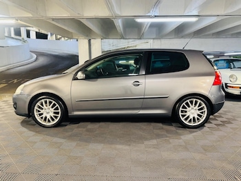 Used Volkswagen Golf 2008 for sale - 76759700: Photo