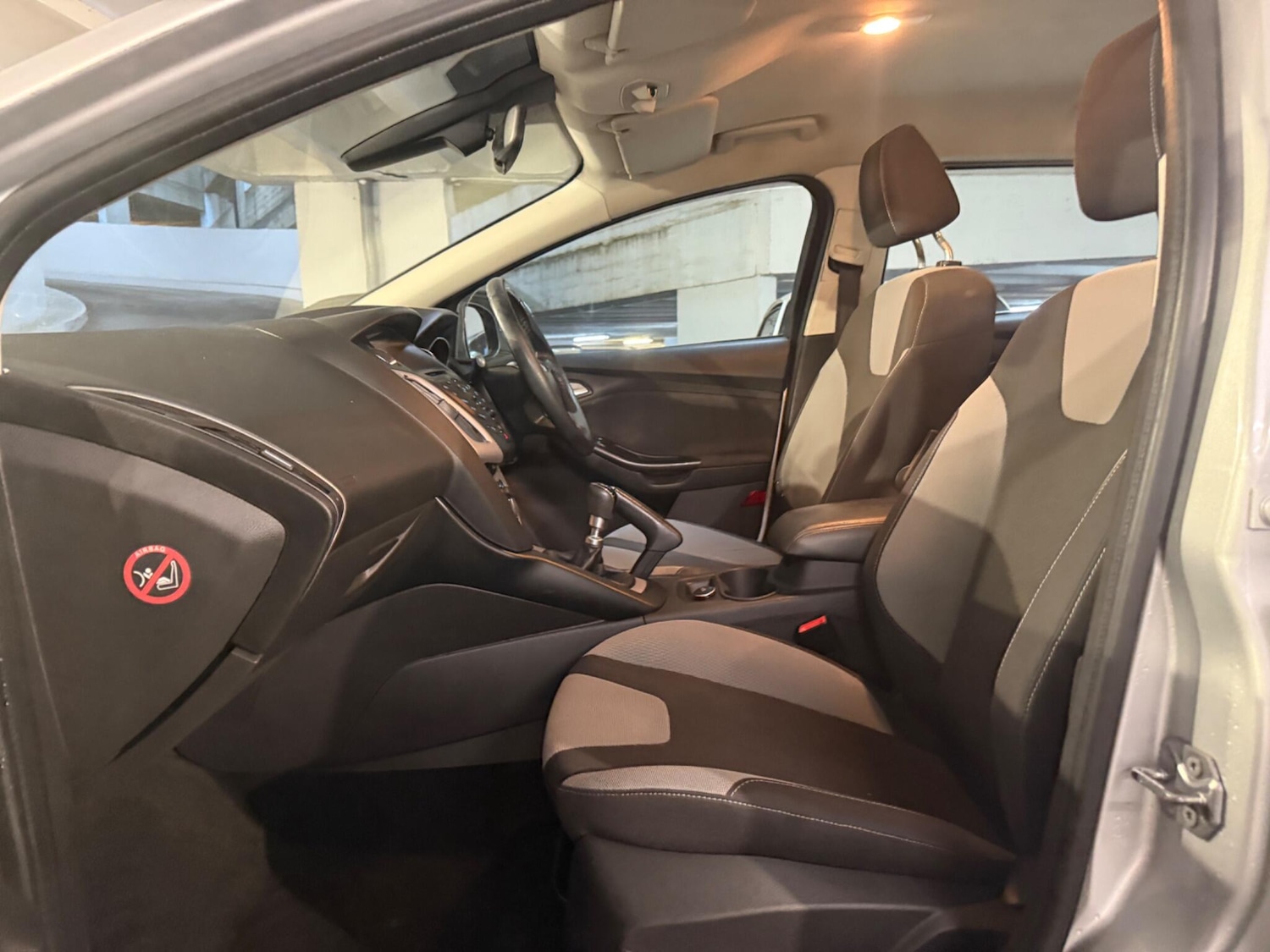 Used Ford Focus 2014 for sale - 76658465: Photo 9