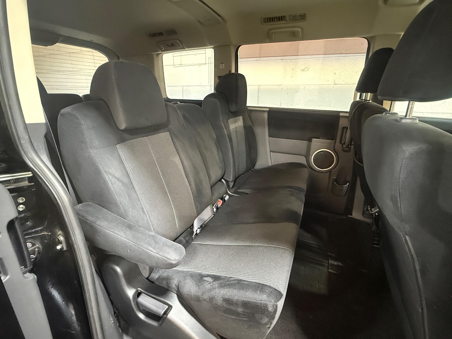 Used Mitsubishi Delica for sale - 77344776: Photo 12