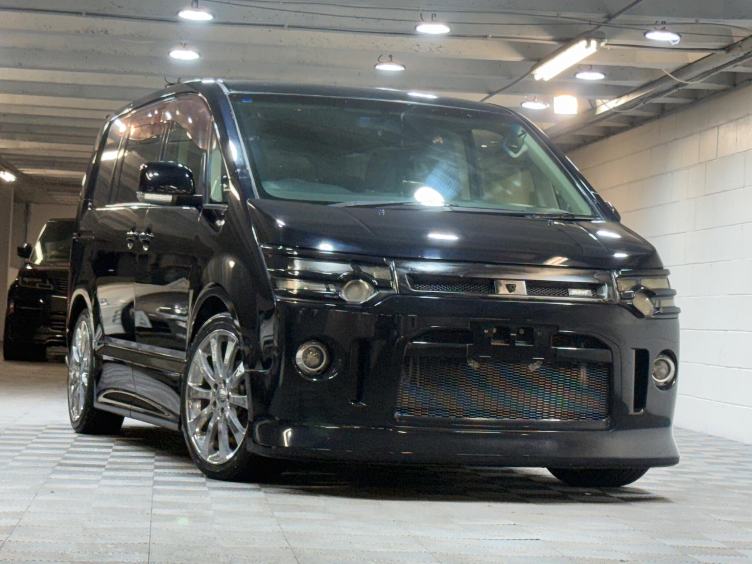 Used Mitsubishi Delica for sale - 77344776: Photo 20