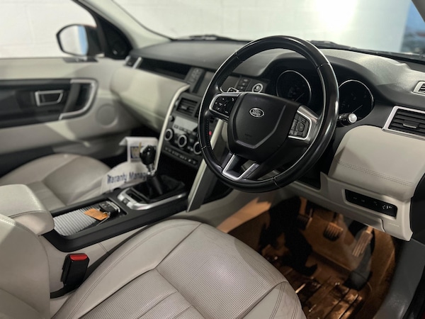 Used Land Rover Discovery Sport 2015 for sale - 74811429: Photo 8