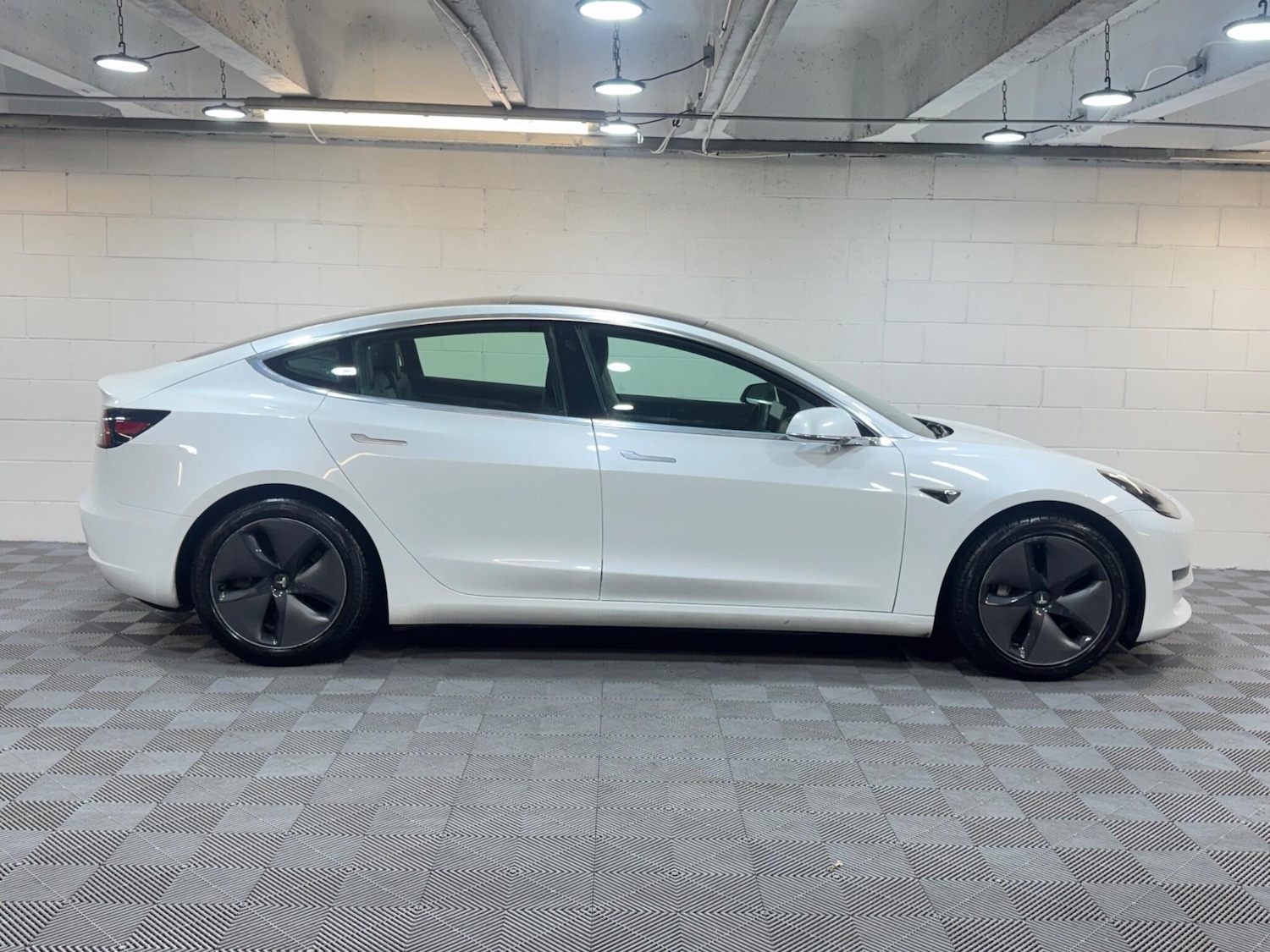 Used Tesla Model 3 2020 for sale - 77524328: Photo 5