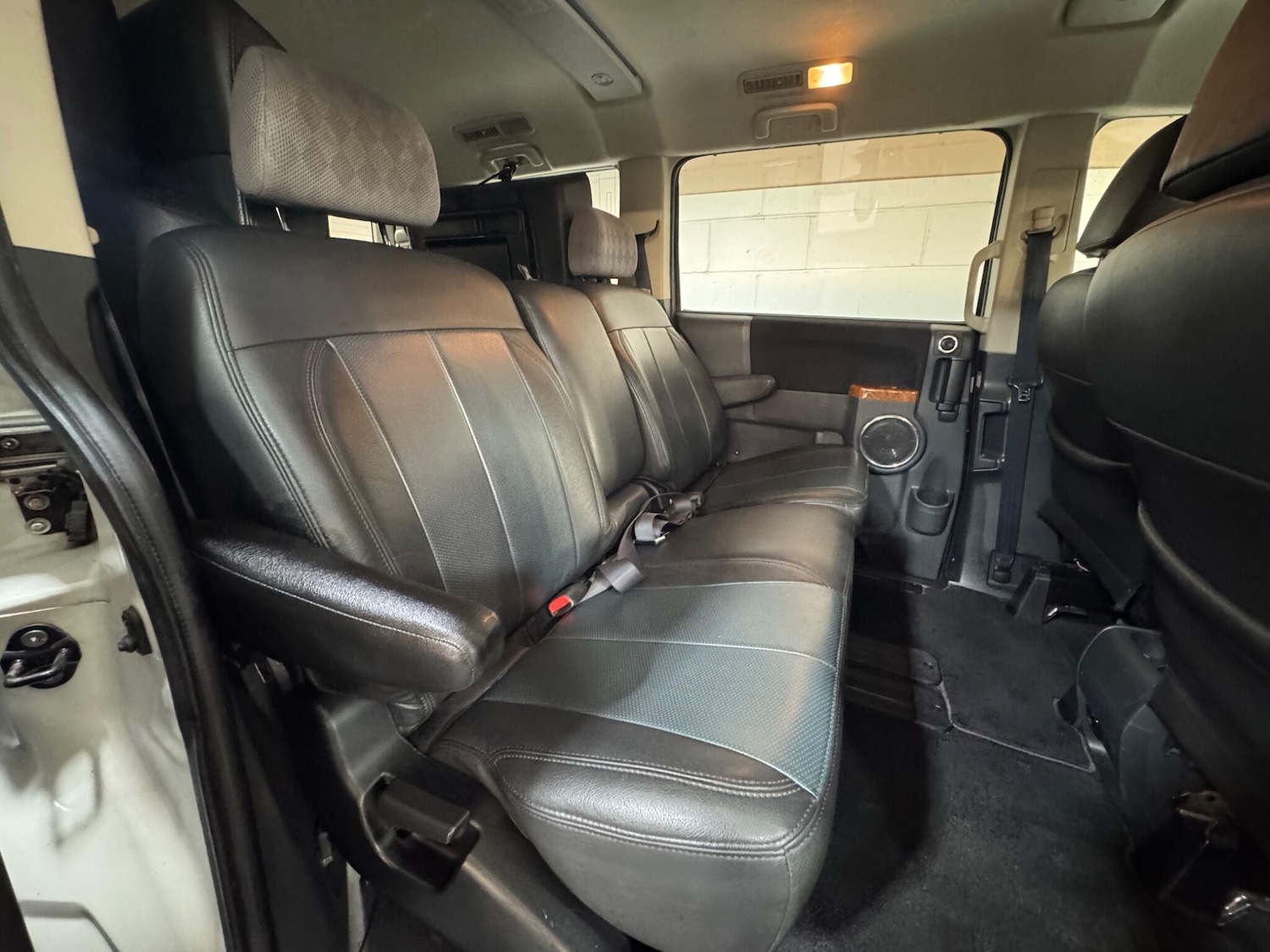 Used Mitsubishi Delica for sale - 77344857: Photo 11