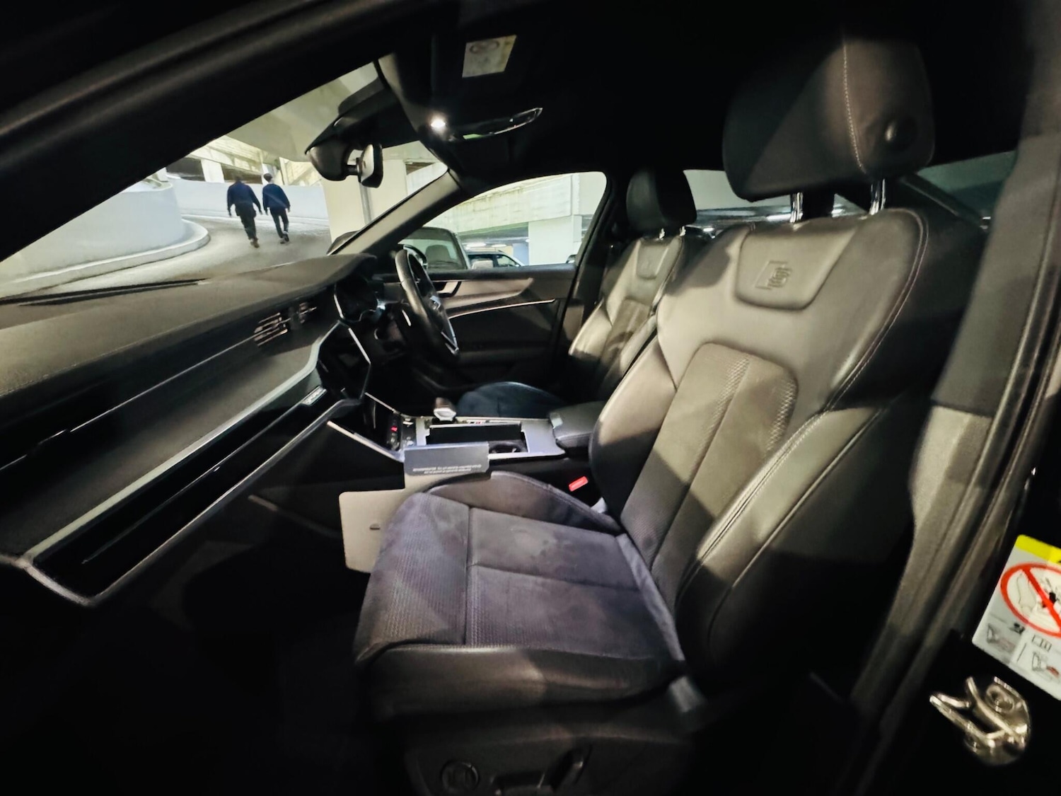 Used Audi A6 Saloon 2021 for sale - 76326022: Photo 8