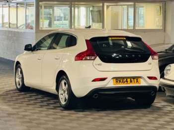 Used Volvo V40 2014 for sale - 74632624: Photo