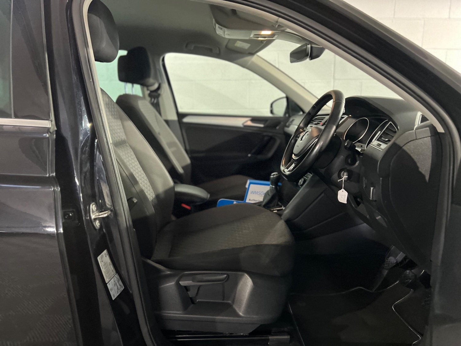 Used Volkswagen Tiguan 2016 for sale - 76990965: Photo 7