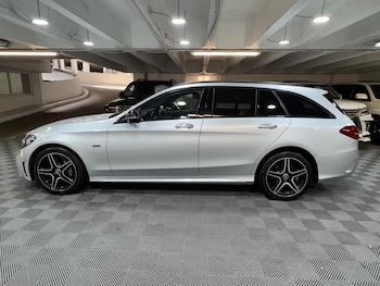 Used Mercedes-Benz C Class 2020 for sale - 78810105: Photo