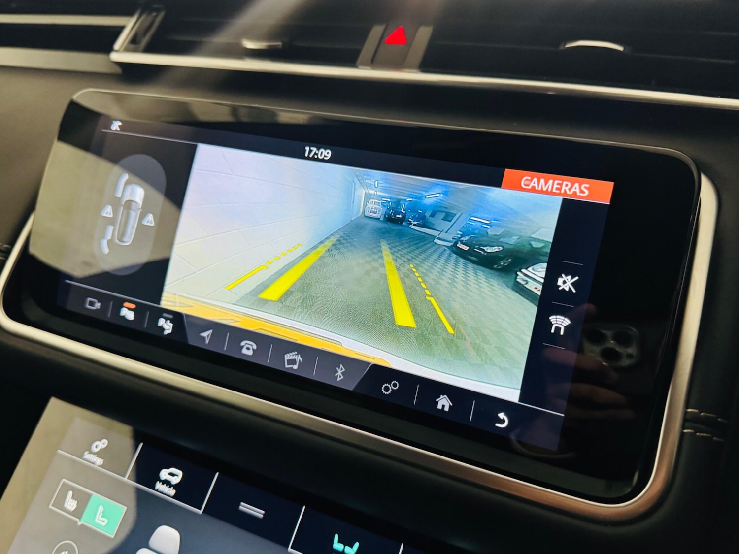 Used Land Rover Range Rover Velar 2019 for sale - 76360737: Photo 11