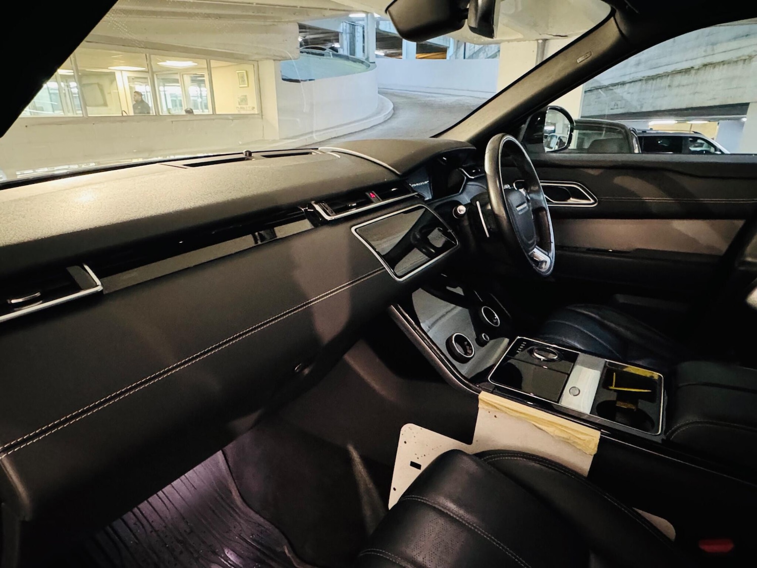 Used Land Rover Range Rover Velar 2019 for sale - 76360737: Photo 9