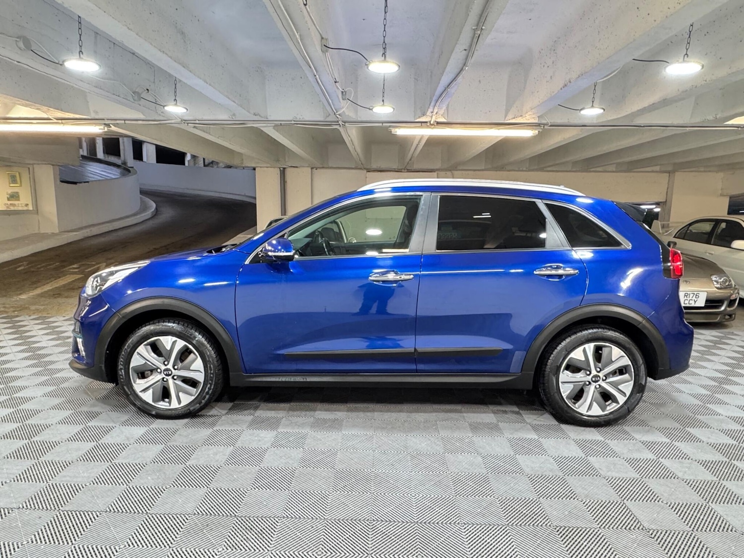 Used Kia Niro 2021 for sale - 77440083: Photo 2