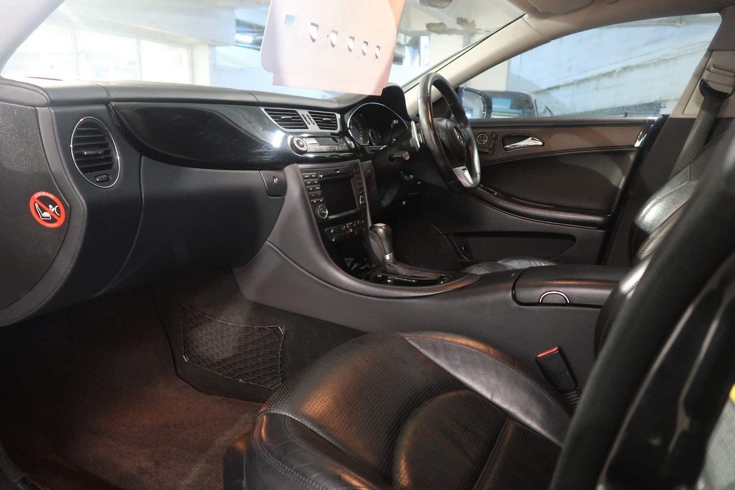 Used Mercedes-Benz CLS 2008 for sale - 76993531: Photo 10