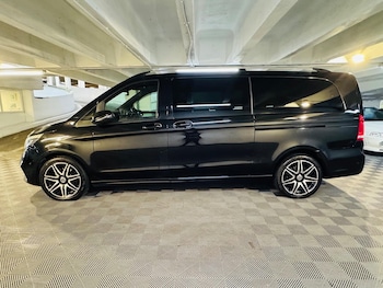 Used Mercedes-Benz V-Class 2018 for sale - 76913242: Photo