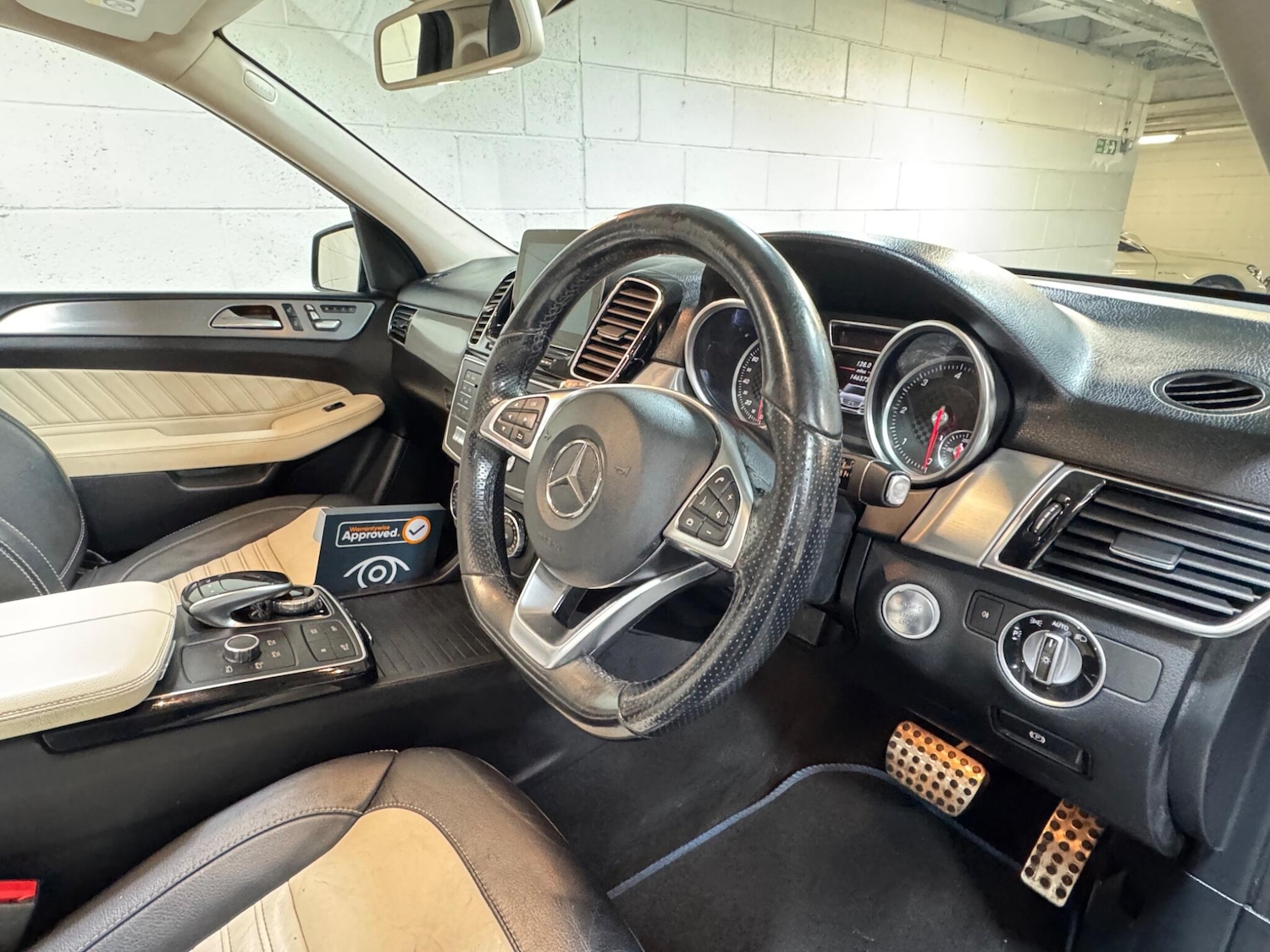 Used Mercedes-Benz GLE 2017 for sale - 77646509: Photo 10