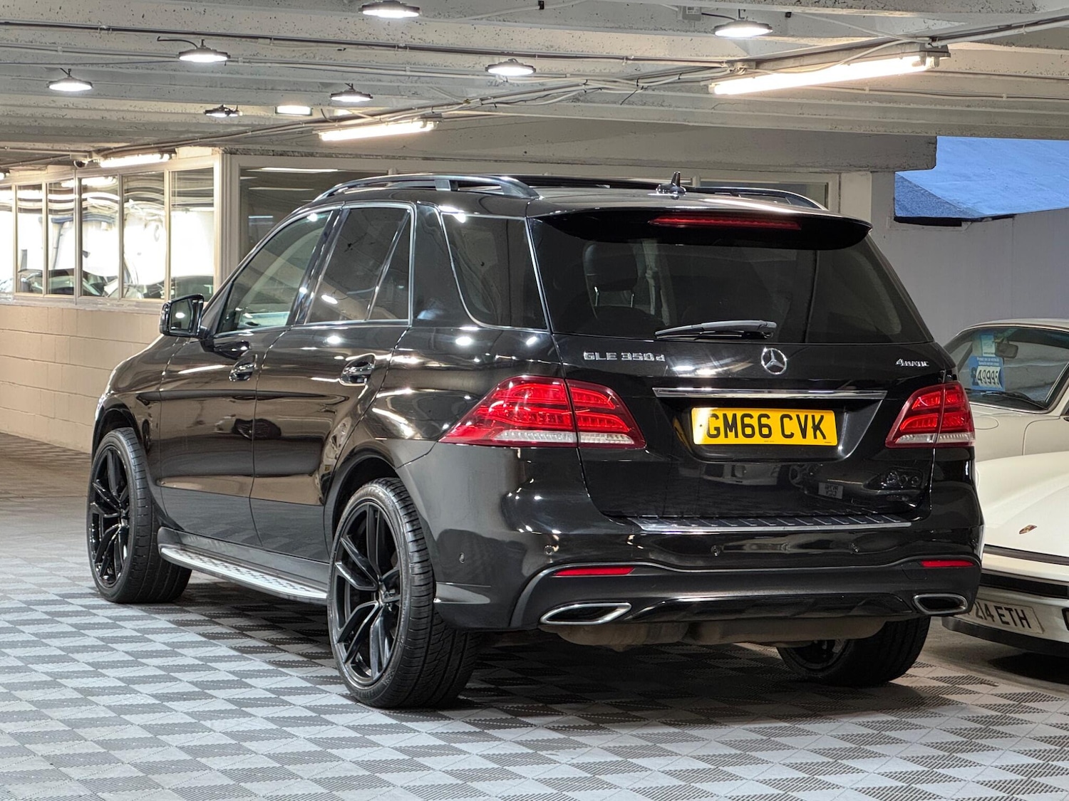 Used Mercedes-Benz GLE 2017 for sale - 77646509: Photo 4