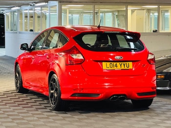 Used Ford Focus 2014 for sale - 76936017: Photo