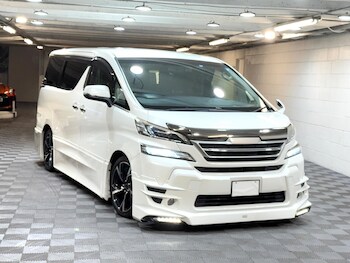 Used Toyota Vellfire 2015 for sale - 77345239: Photo