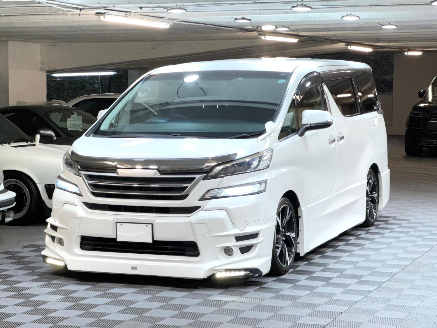 Used Toyota Vellfire for sale - 77345239: Photo 7