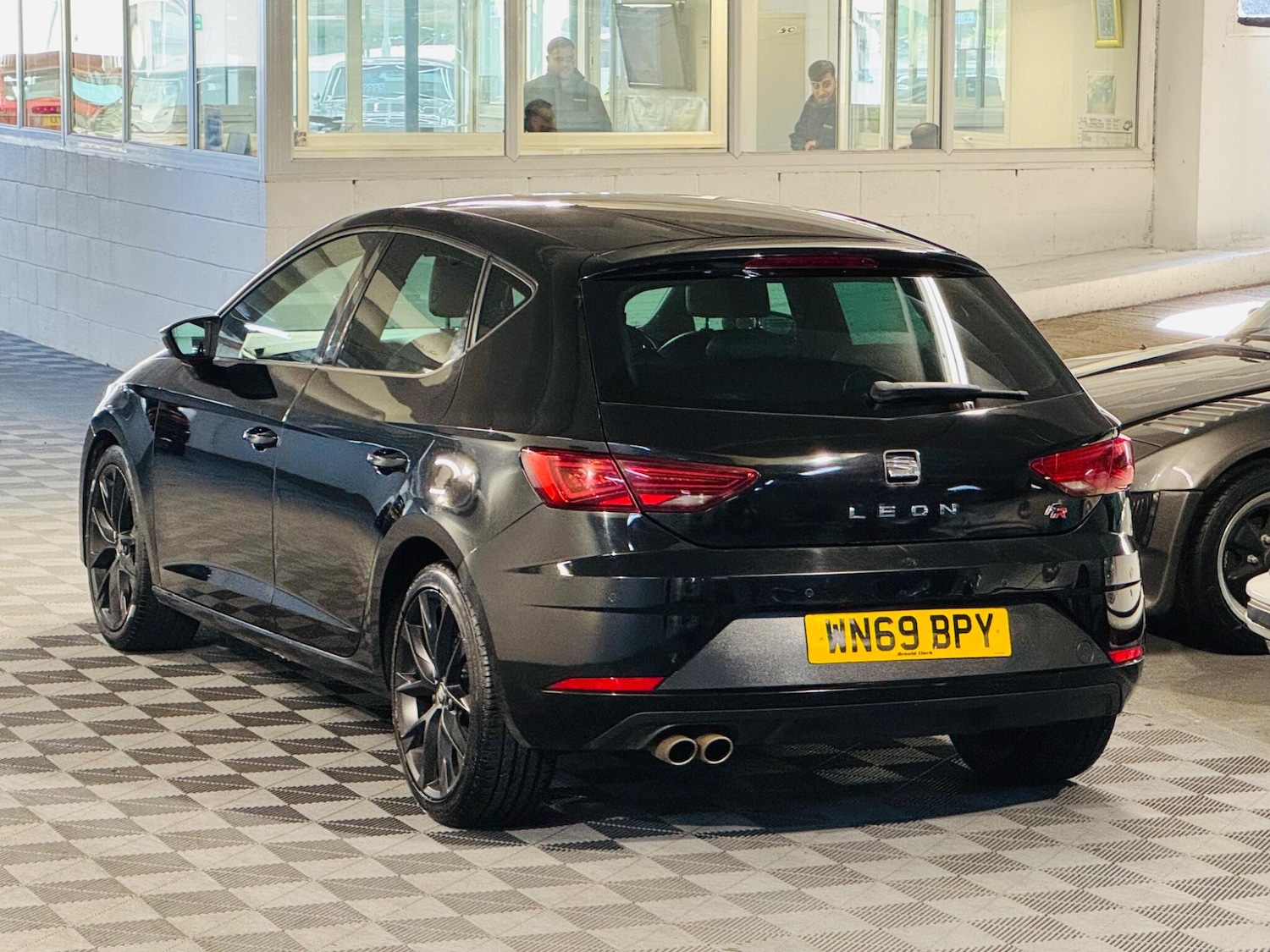Used SEAT Leon 2019 for sale - 76988830: Photo 3