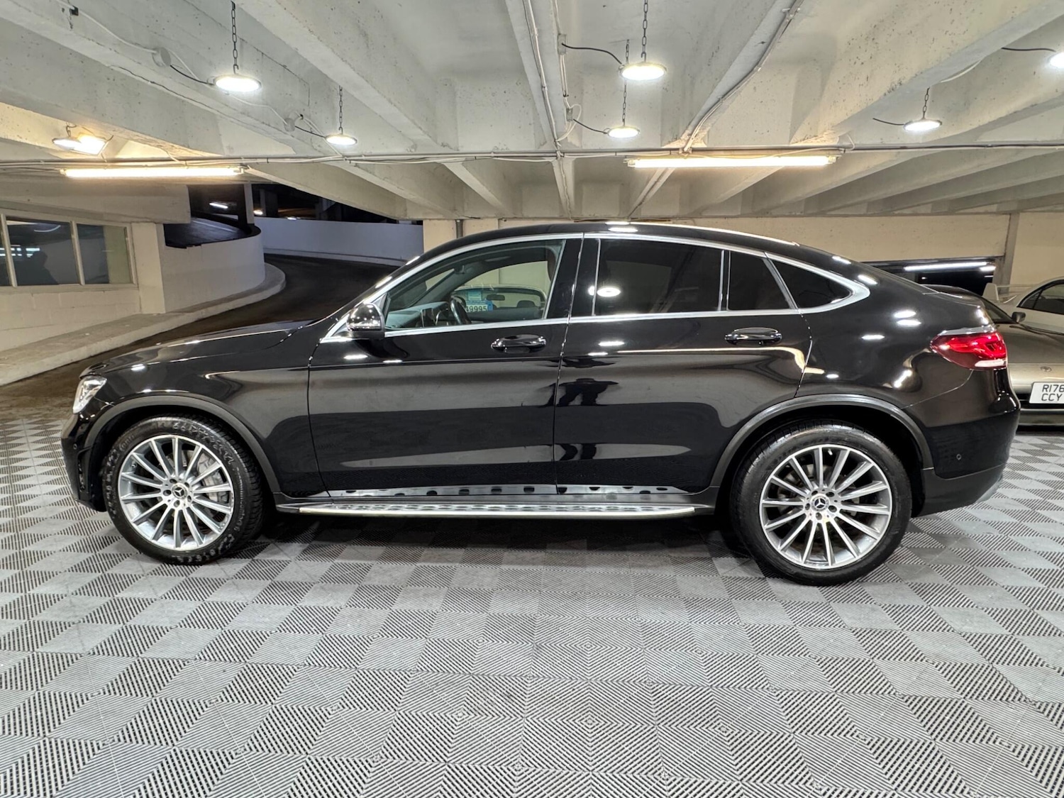 Used Mercedes-Benz GLC for sale - 77495882: Photo 2