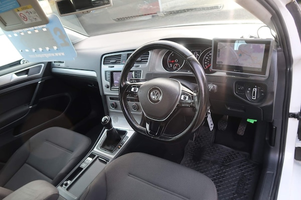 Used Volkswagen Golf 2015 for sale - 73133620: Photo 8