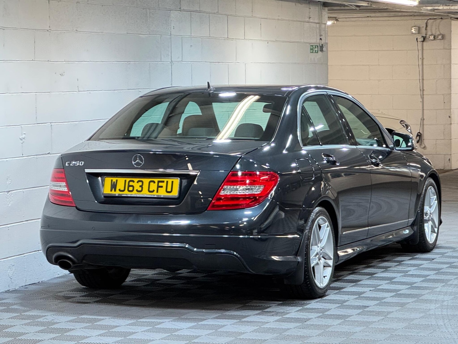 Used Mercedes-Benz C Class for sale - 77993932: Photo 4