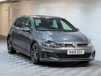 Used Volkswagen Golf 2019 for sale - 78260355: Photo