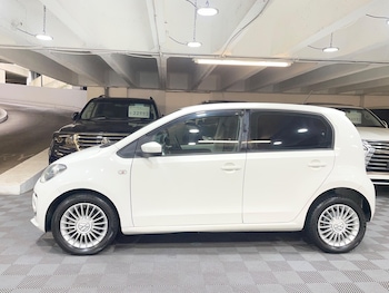 Used Volkswagen up! 2015 for sale - 78934916: Photo